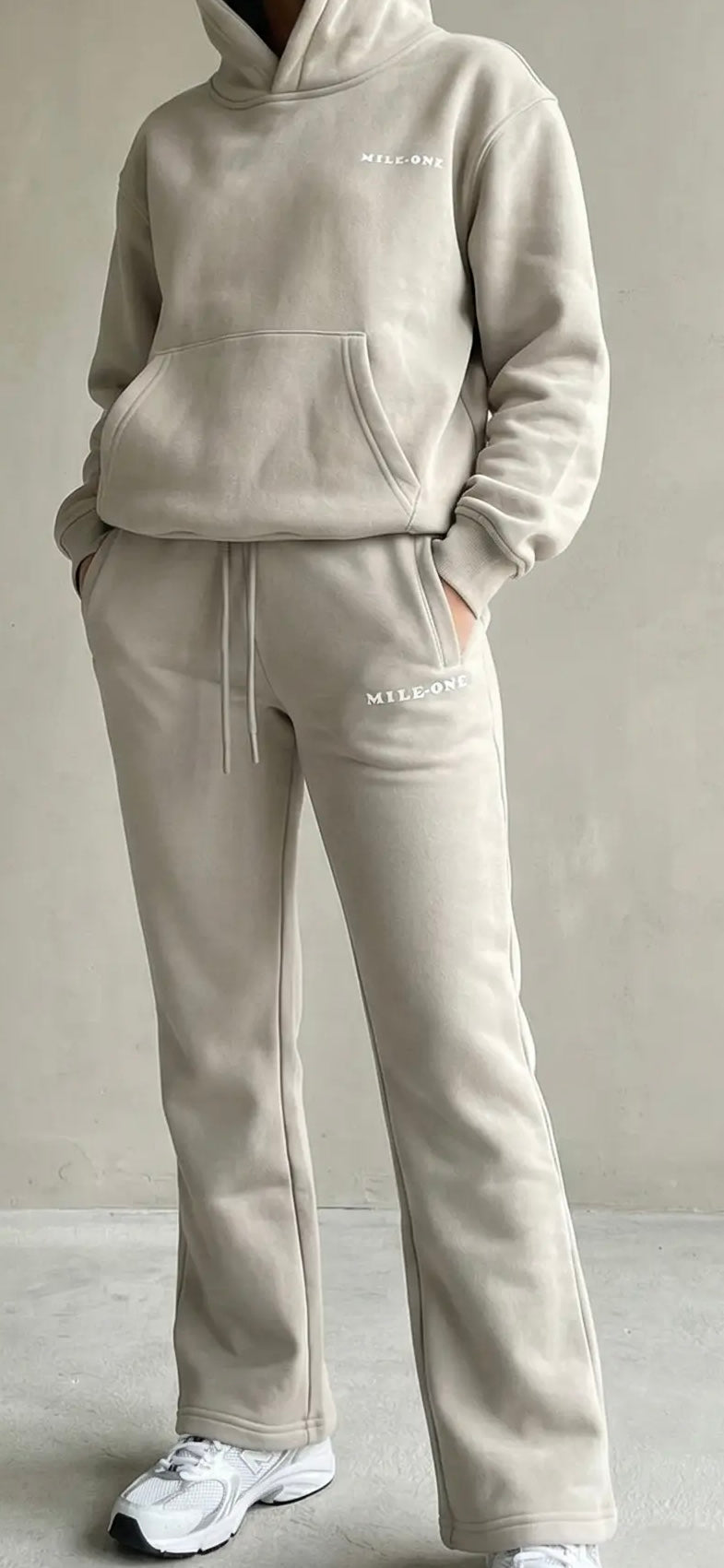 Girls  premium essential hoodie - stone