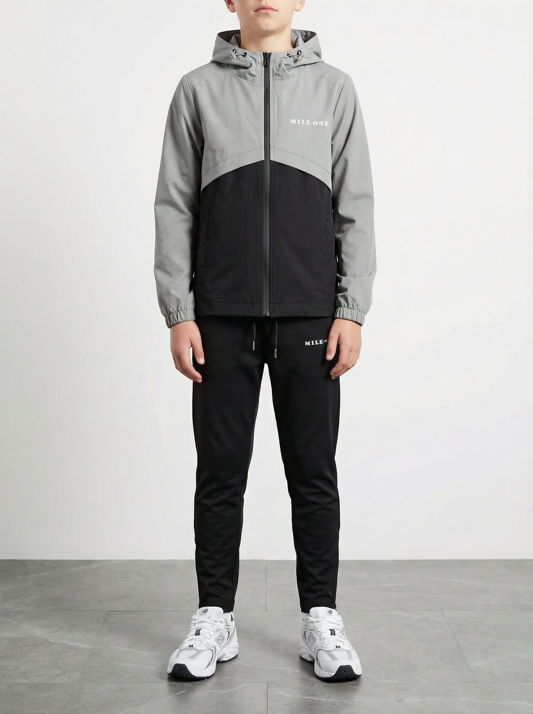 Boys active tracksuit bottoms (black)